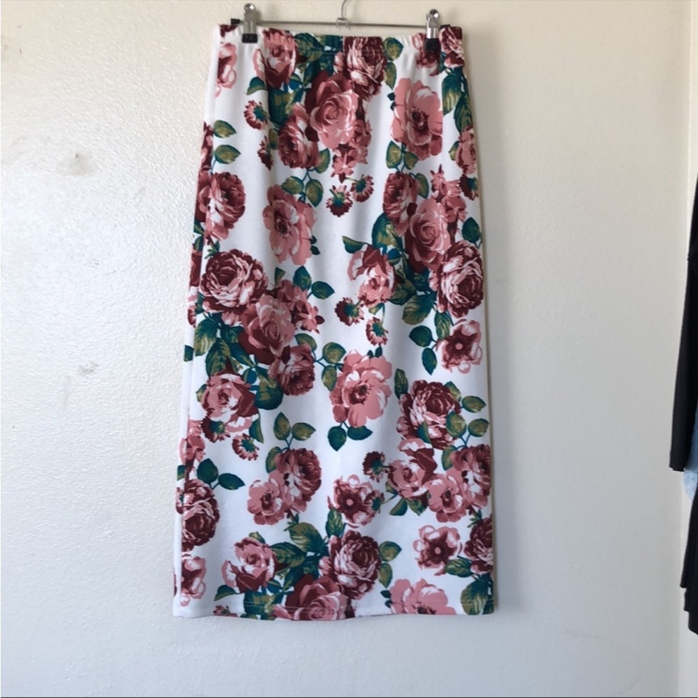 Nuggles skirt